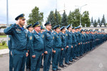 Торжественное построение, посвященное Дню Государственного флага Российской Федерации