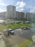 Псков вновь уходит под воду: ливни затопили несколько улиц, водители стоят в пробках