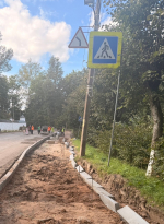 В Пушкинских Горах стартовала укладка асфальта на съезде к АЗС