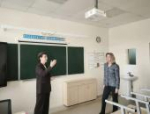 Сенатор Наталья Мельникова оценила условия обучения в новой школе Пыталовского района
