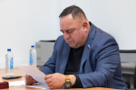 Алексей Севастьянов разобрал жалобы псковичей на соседей и затянувшийся ремонт коммуникаций