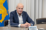 Михаил Ведерников провёл первую встречу с руководителями фракций нового созыва Заксобрания региона