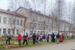 Осенние субботники организуют школы Псковской области