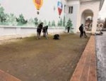 Великолучане провели субботник в будущем Доме молодёжи